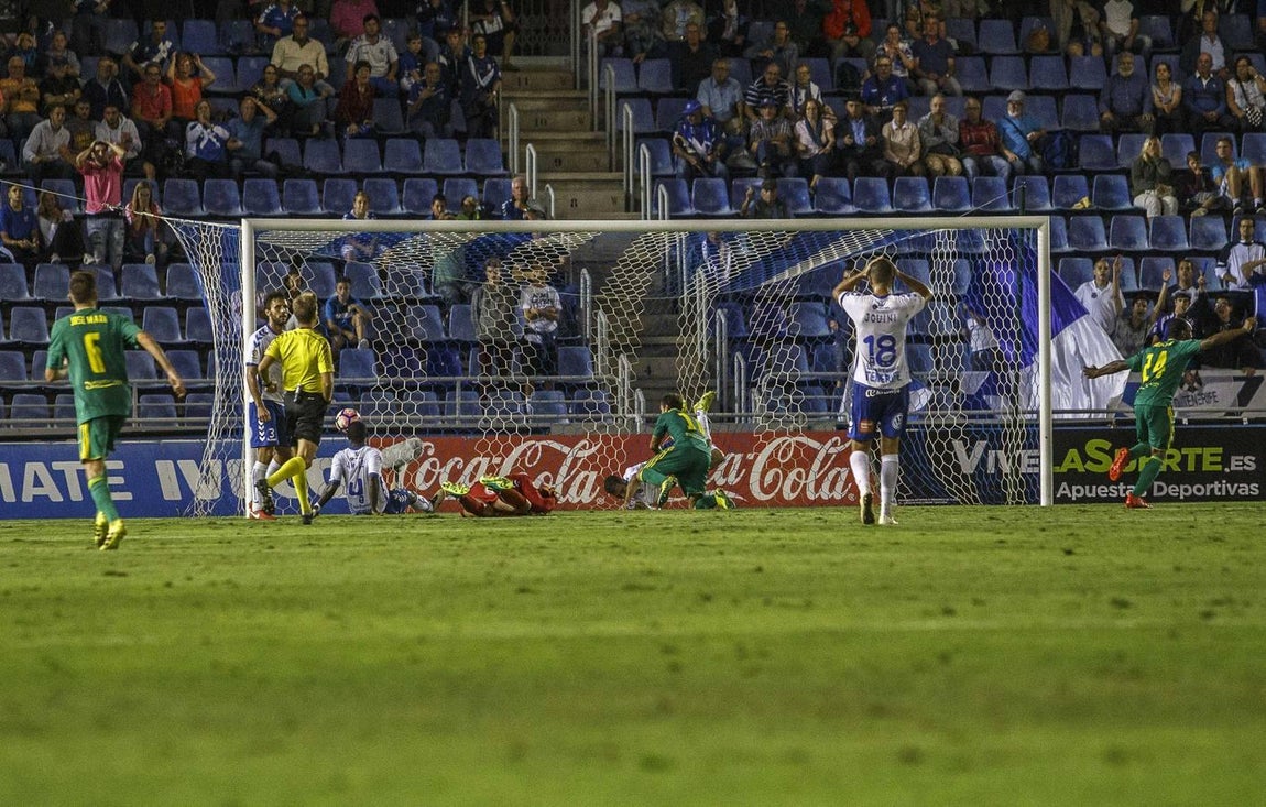 Las imágenes del partido: Tenerife 1- Cádiz CF 1