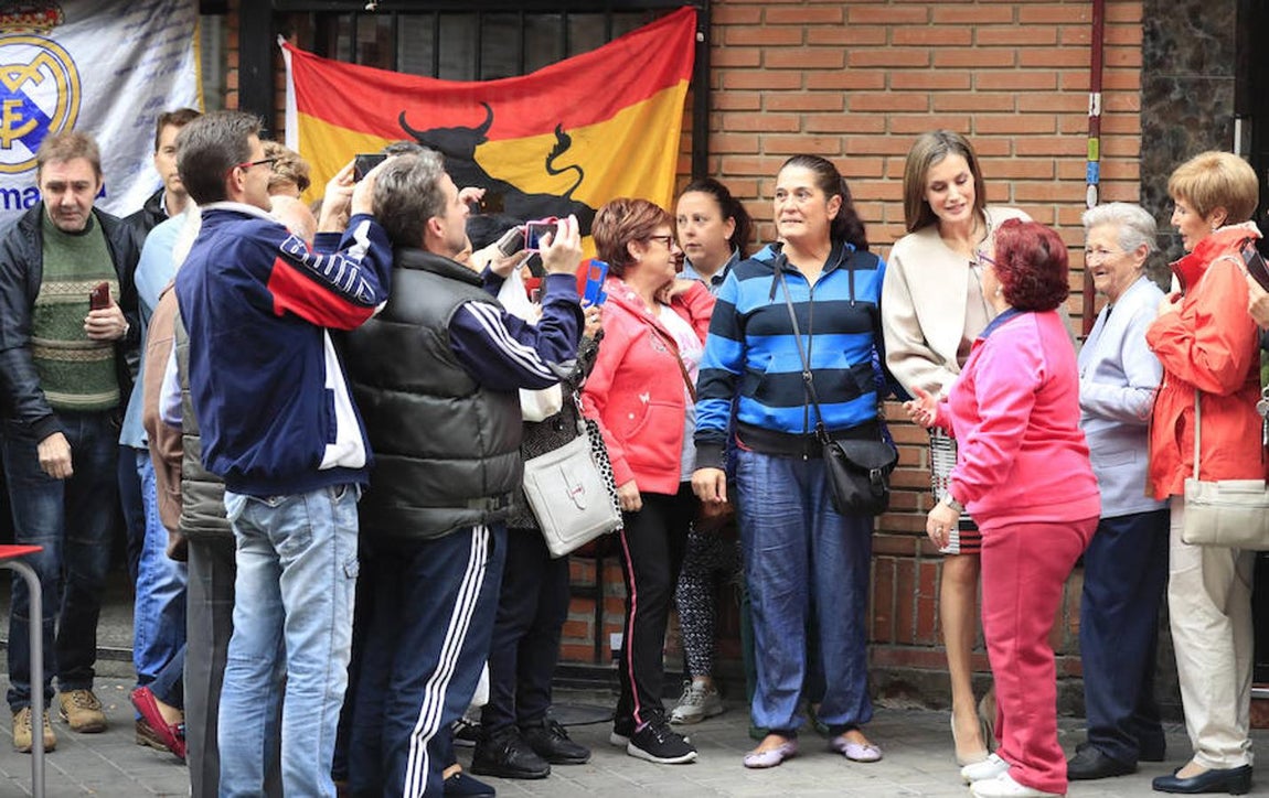 Durante la reunión, González Zapico expuso la visión de este movimiento asociativo en torno a temas como la prevención y promoción de la salud mental desde todos los ámbitos implicados como son sanidad, servicios sociales, educación, empleo y justicia. 