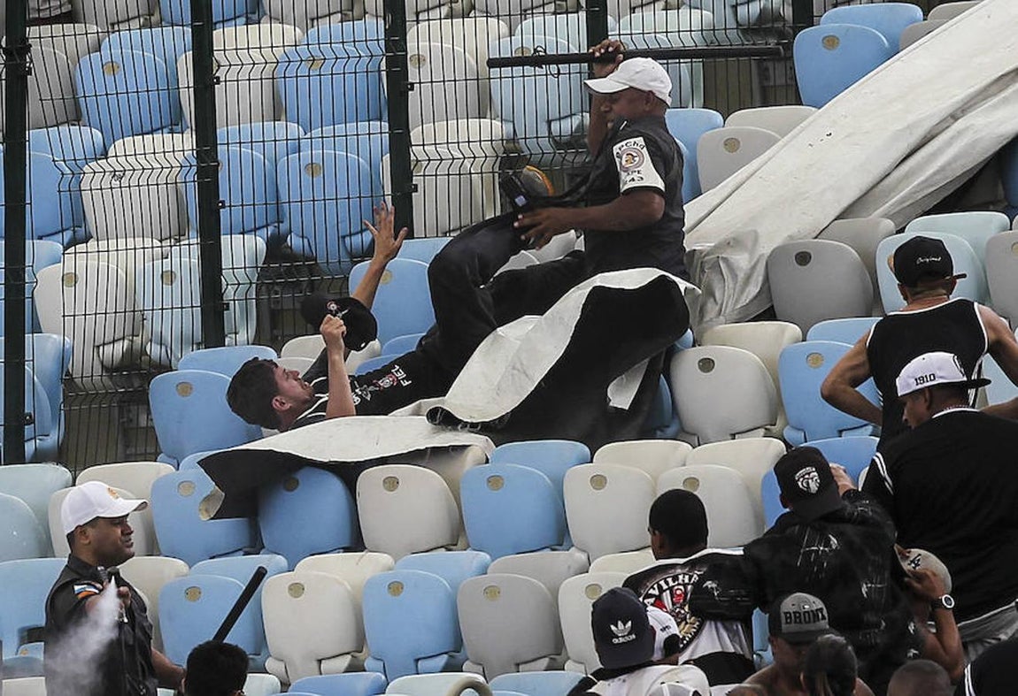 Violencia en la reapertura de Maracaná