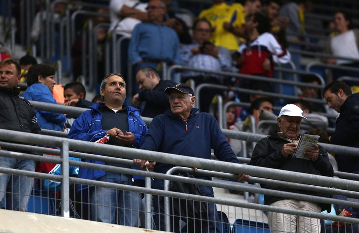 Búscate en las gradas de Carranza