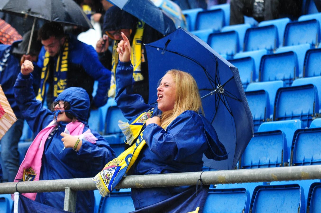 Las imágenes Cádiz CF-Ucam Murcia