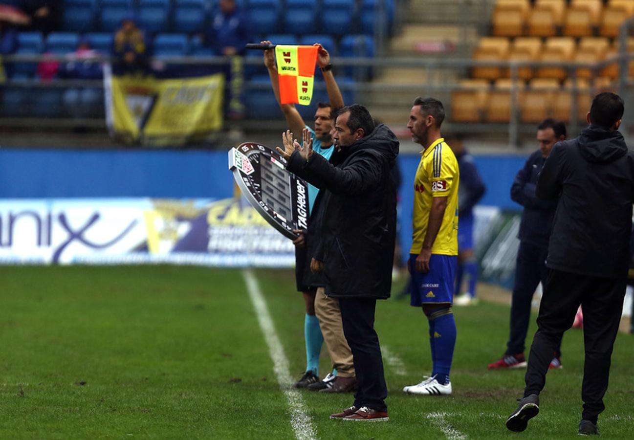 Las imágenes Cádiz CF-Ucam Murcia