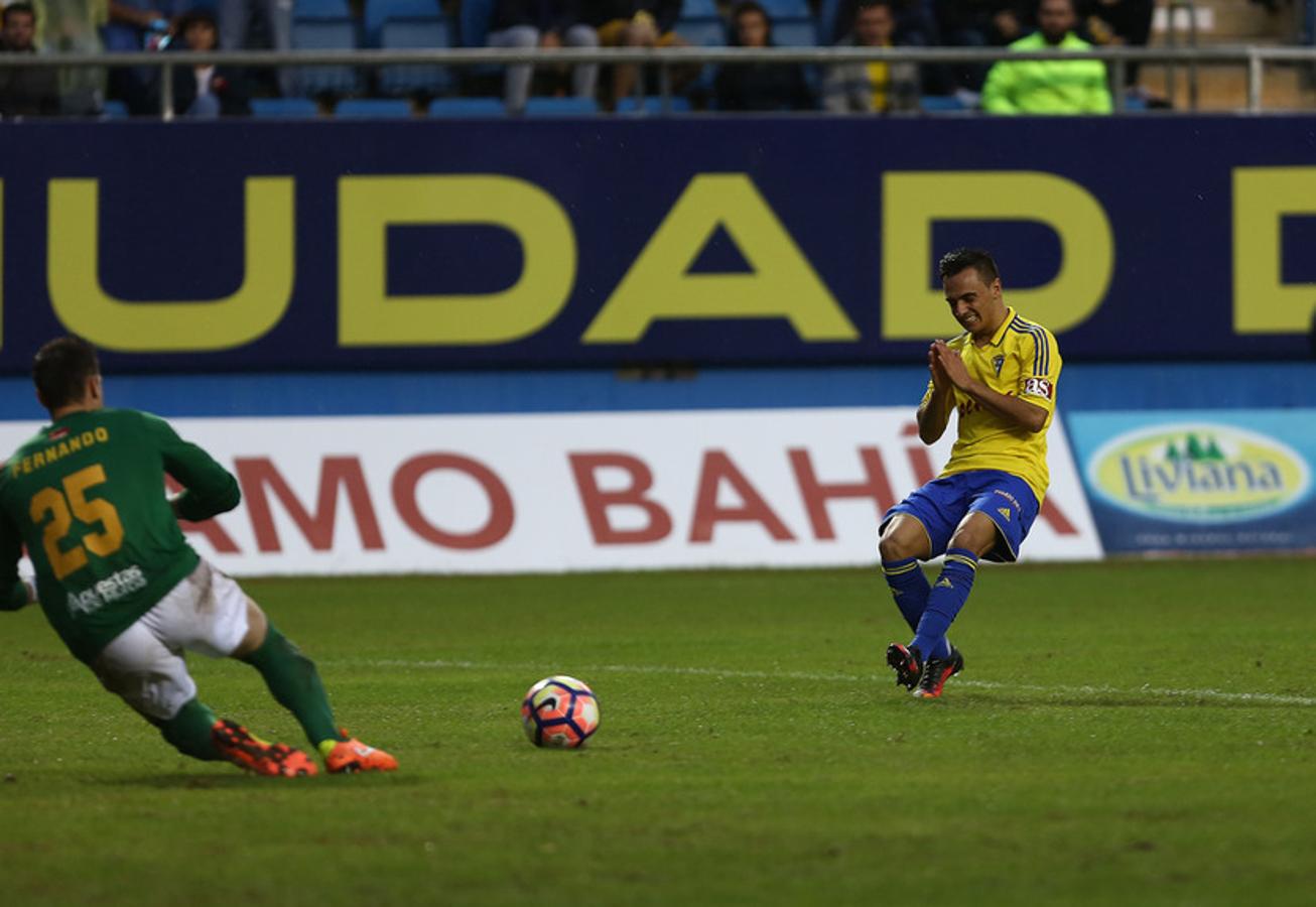 Las imágenes Cádiz CF-Ucam Murcia