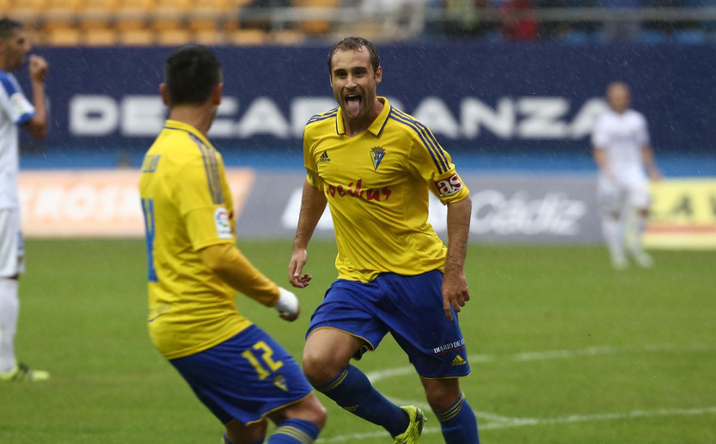 Las imágenes Cádiz CF-Ucam Murcia