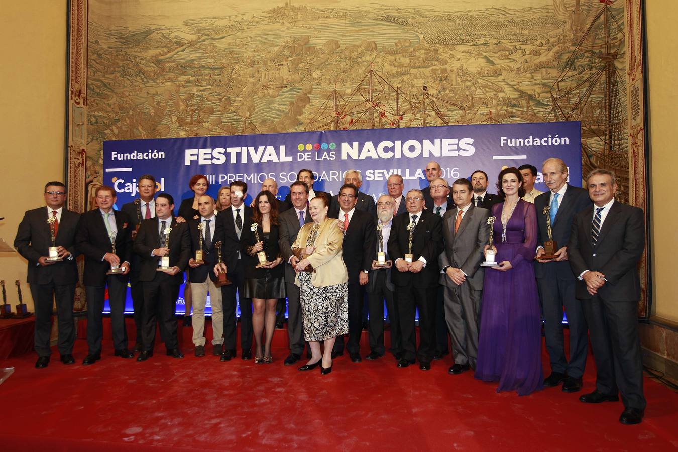 El Festival de las Naciones entrega sus XIII Premios Solidarios