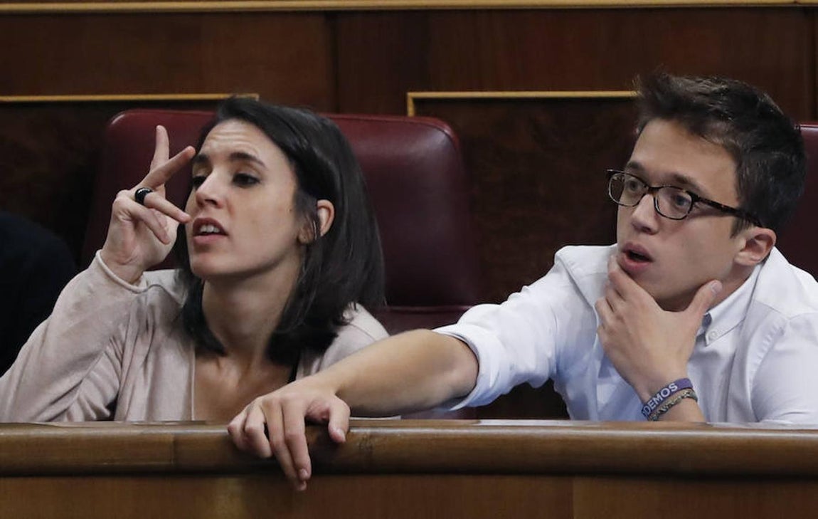 l portavoz parlamentario de Unidos Podemos, Íñigo Errejón, y la diputada Irene Montero.. 