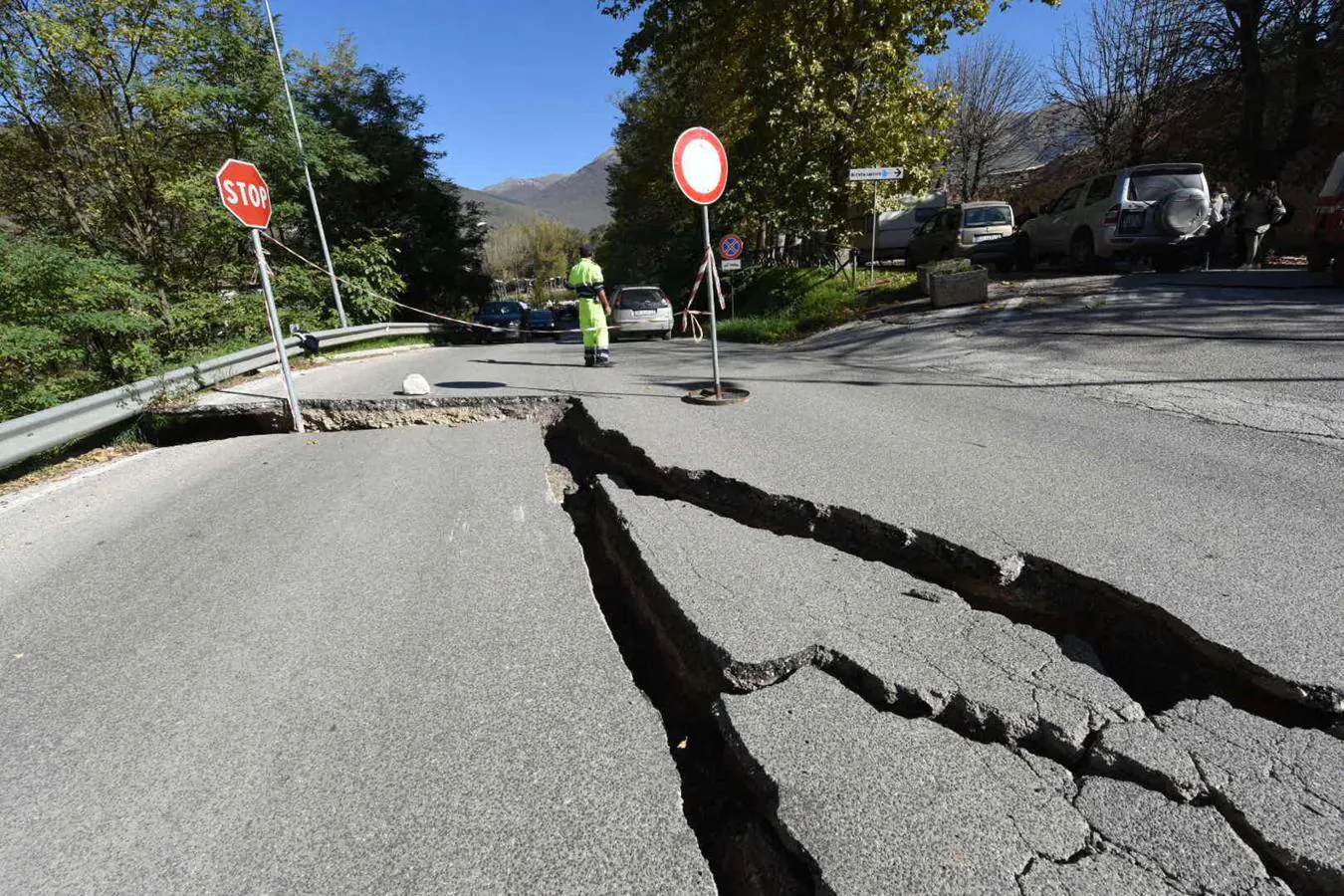 Las carreteras entre las regiones de Marcas y Umbría han sido afectadas por el seísmo