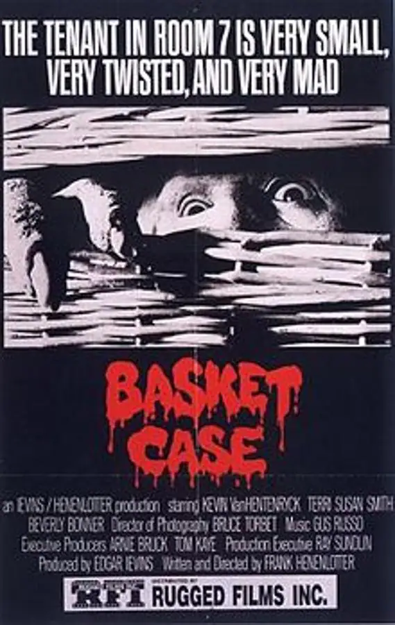 «Basket Case» (1982) de Frank Henenlotter. 