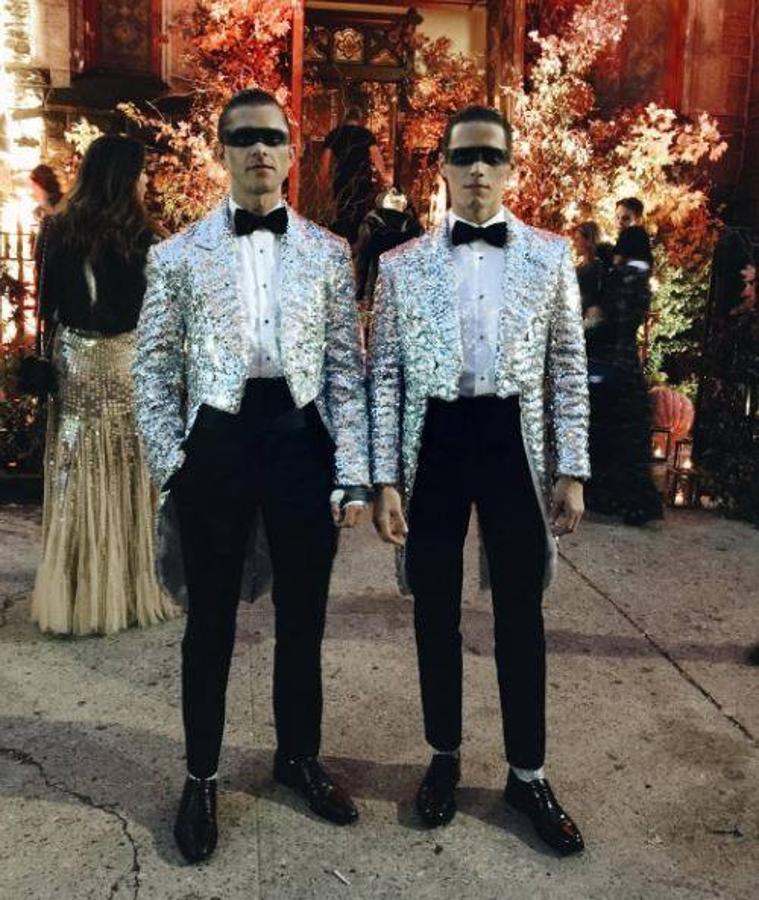 Otros invitados de la popular fiesta, celebrada en el Pioneer Works de Brooklyn (Nueva York). 