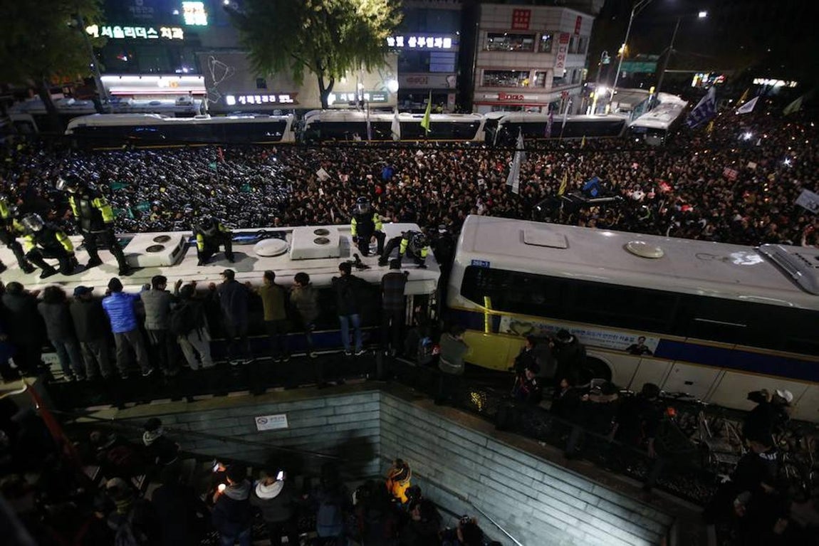 Pantallas gigantes, escenarios, canciones protesta... La manifestación ha contado con todo tipo de actividades. 