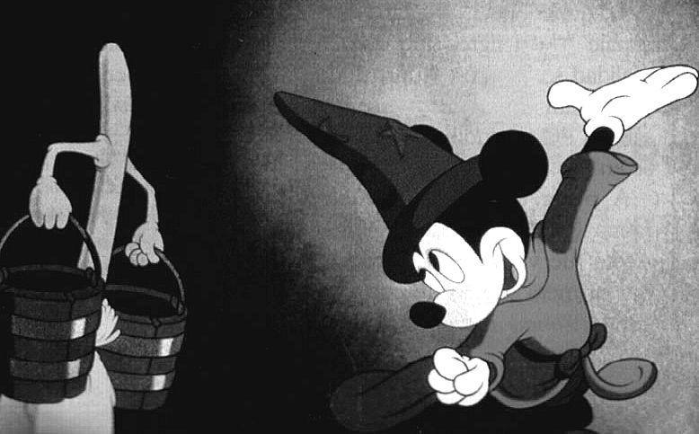 Walt Disney prestó su voz al personaje durante 17 años, hasta 1947 