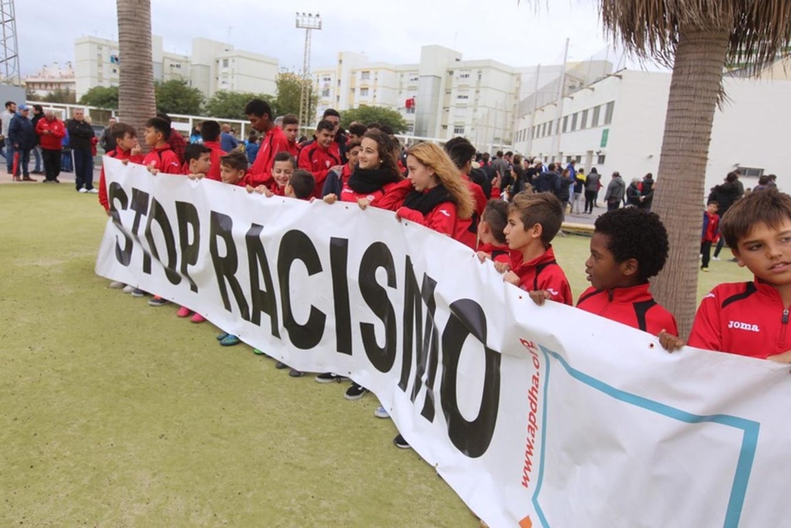 Las imágenes de la concentración de apoyo a Etienne