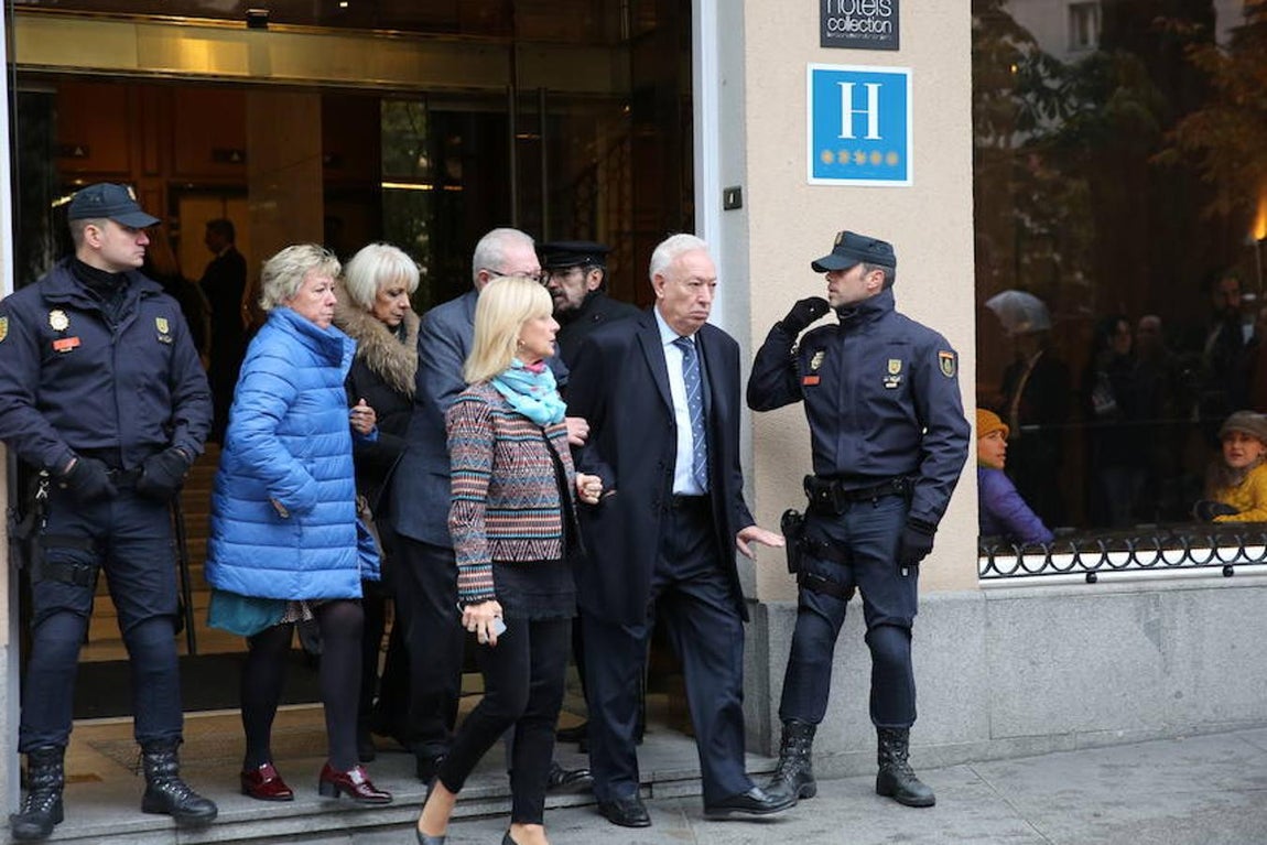 El exministro García Margallo y otros políticos del PP. 