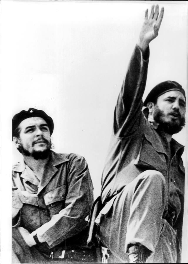 Momento de la entrada de Fidel y el «Che» La Habana (1959). 