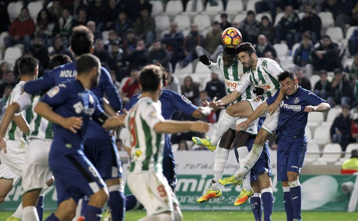 El partido Córdoba-Getafe, en imágenes