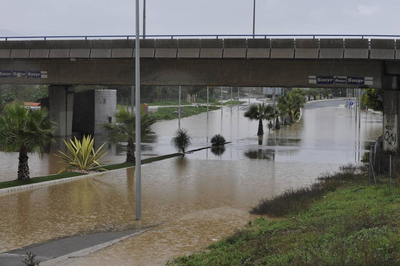 La lluvia arrasa en Málaga