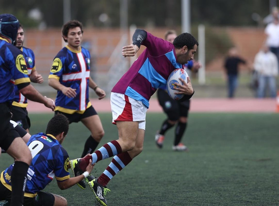 El Club de Rugby Cádiz CF vence al UR Almería