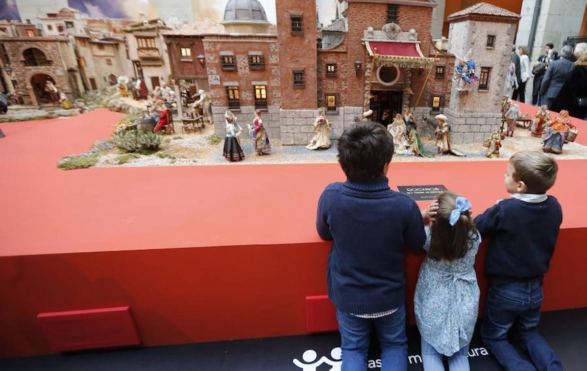 Un paseo por el Madrid de Carlos III, en el belén de Sol