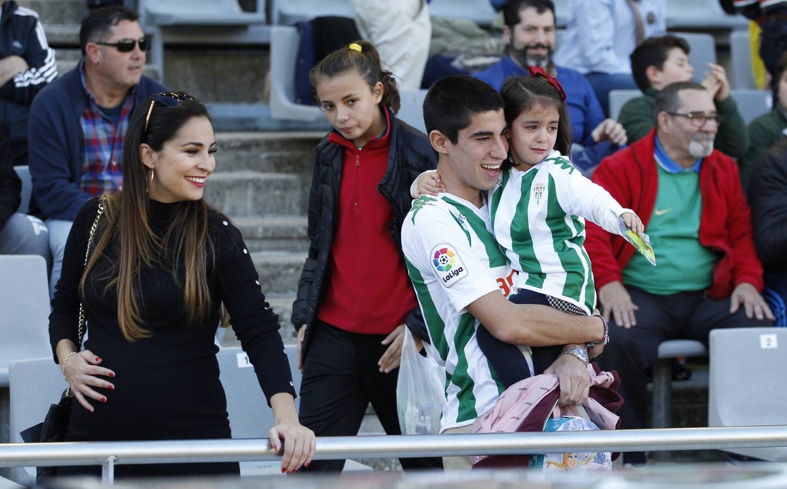 El ambientazo del Córdoba-Cádiz en El Arcángel, en imágenes