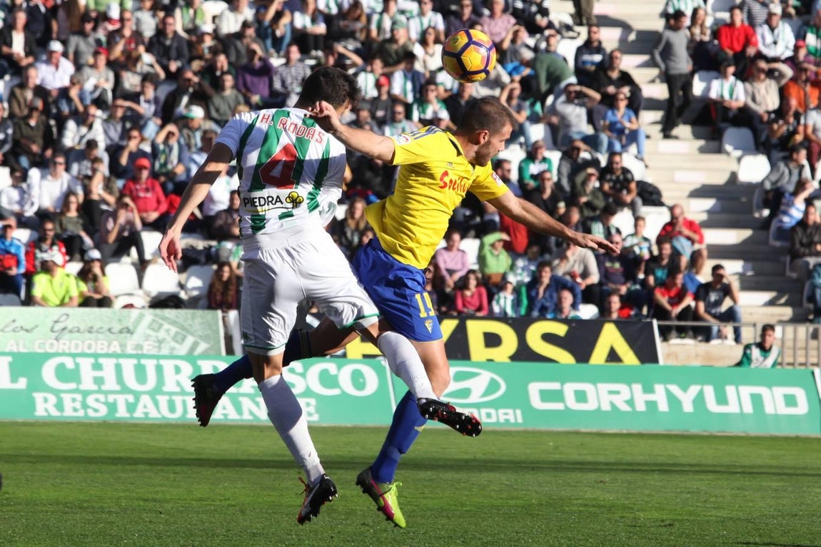 El partido del Cádiz CF frente al Córdoba en imágenes