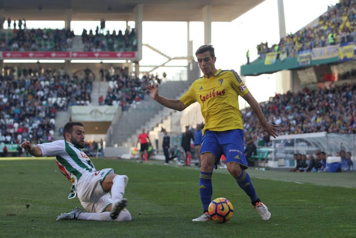 El partido del Cádiz CF frente al Córdoba en imágenes