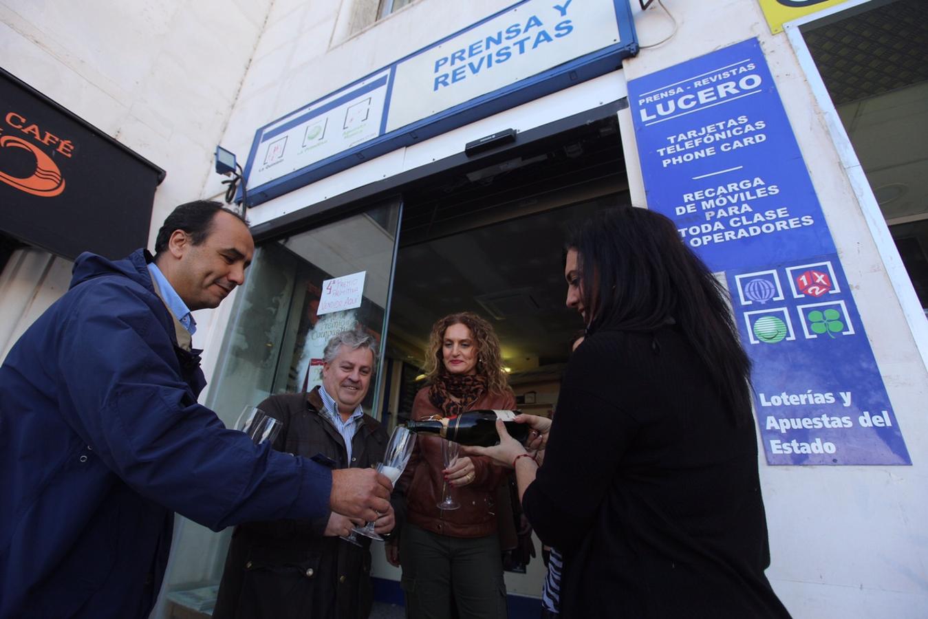 Fotos: Alegría desbordada en Cádiz por el segundo premio