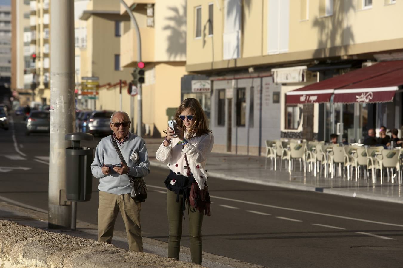 El sol acompaña la Navidad en Cádiz