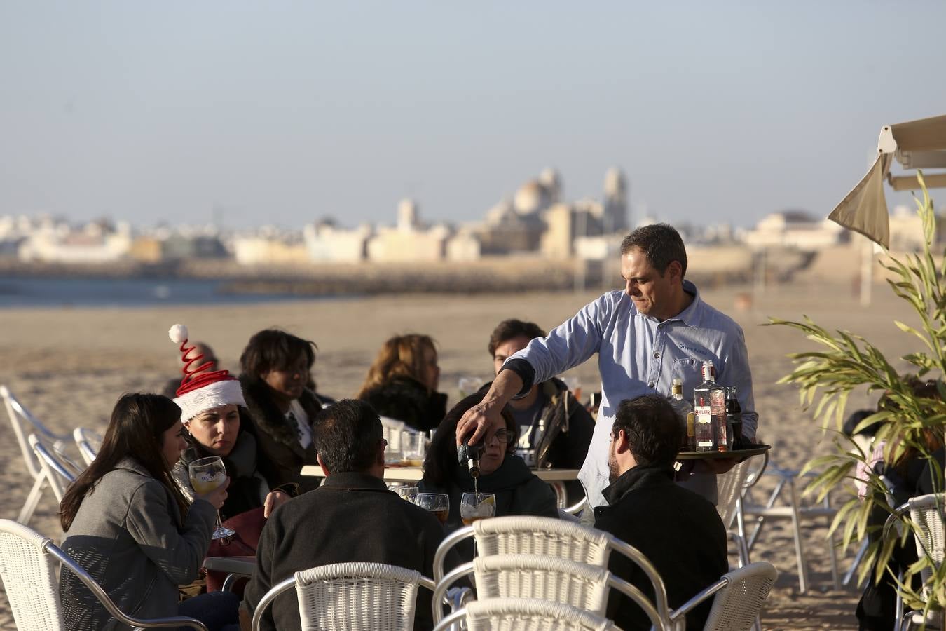 El sol acompaña la Navidad en Cádiz