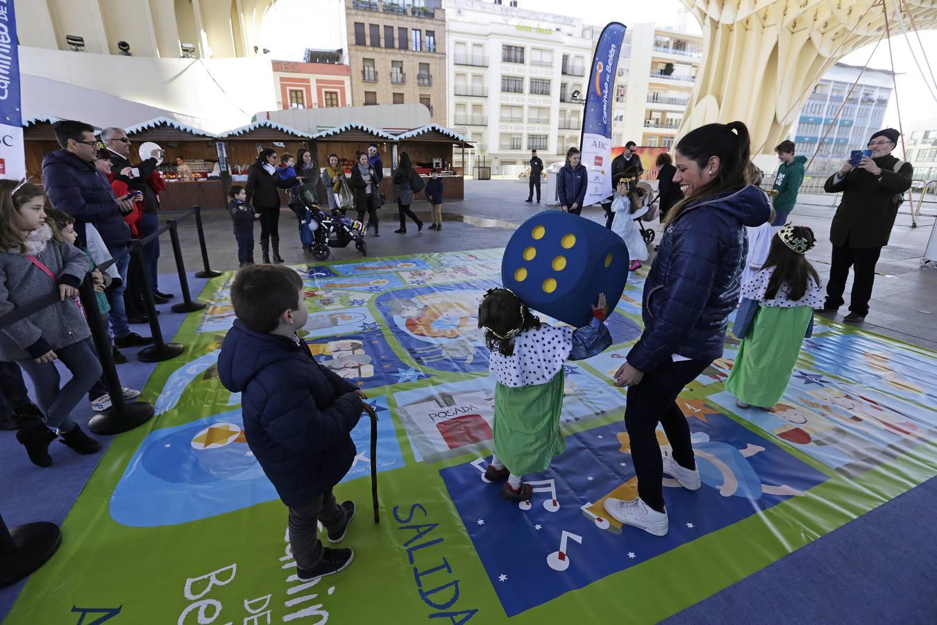 Los niños hacen el «Caminito de Belén» en Sevilla