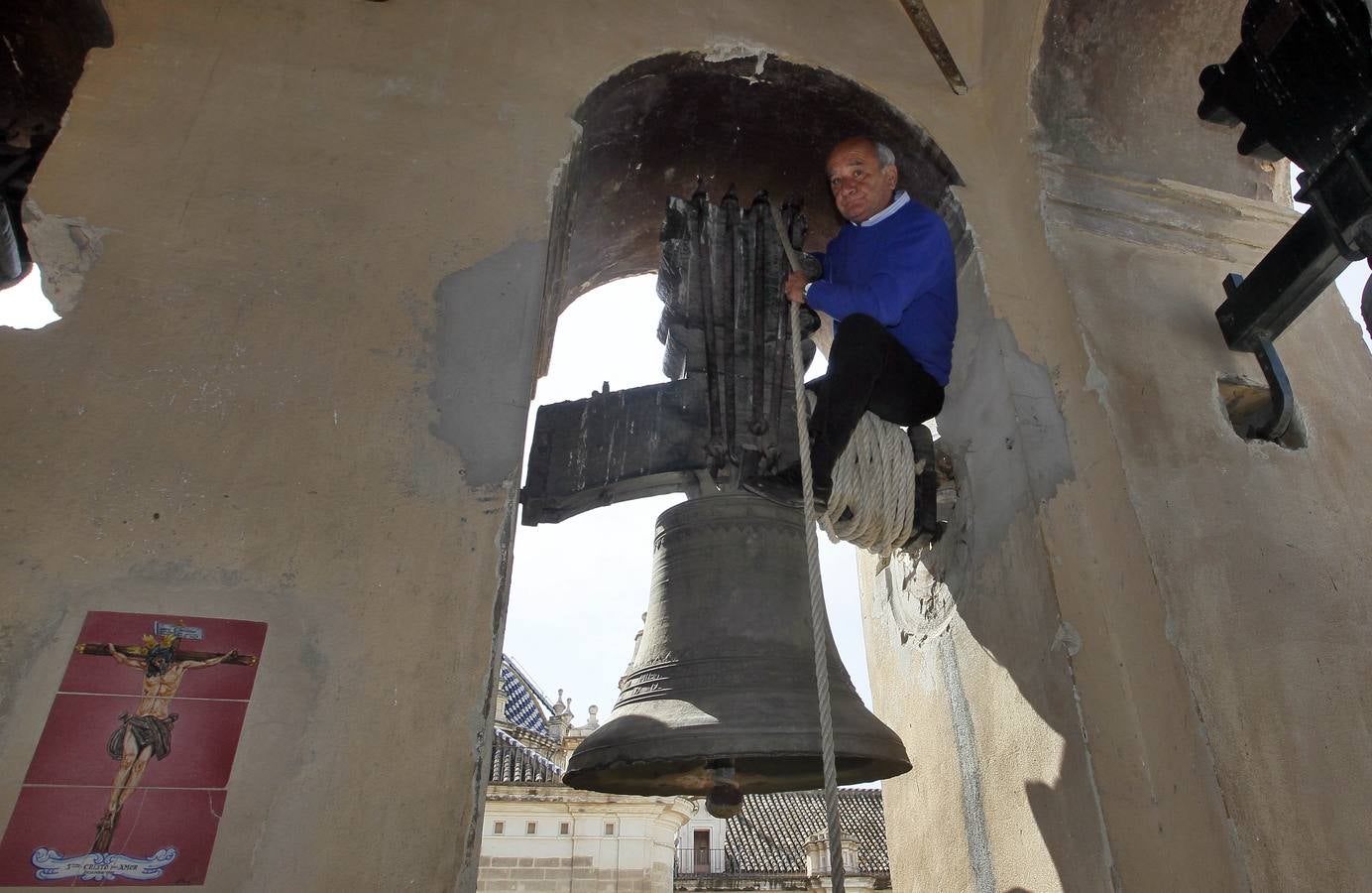 Antonio Mendoza, tradición y oficio en las campanas del Salvador