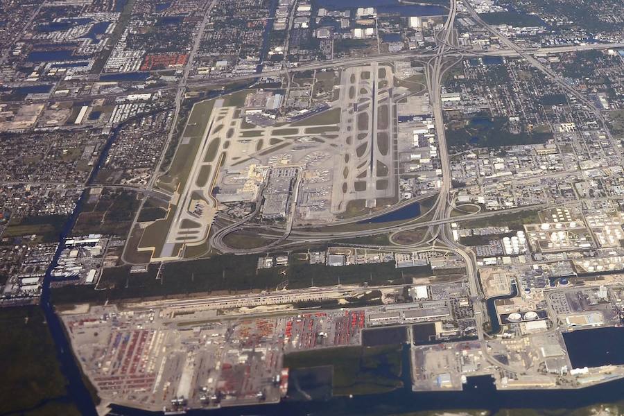 En imágenes: así han sido los tiroteos en el aeropuerto Fort Lauderdale de Florida