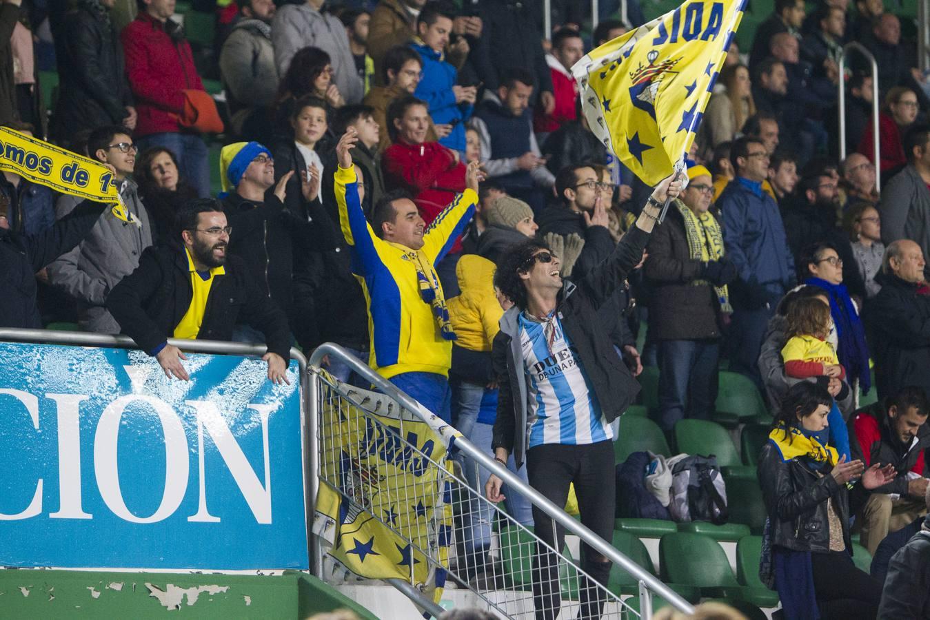 El Cádiz C.F. gana en Elche (2-3)