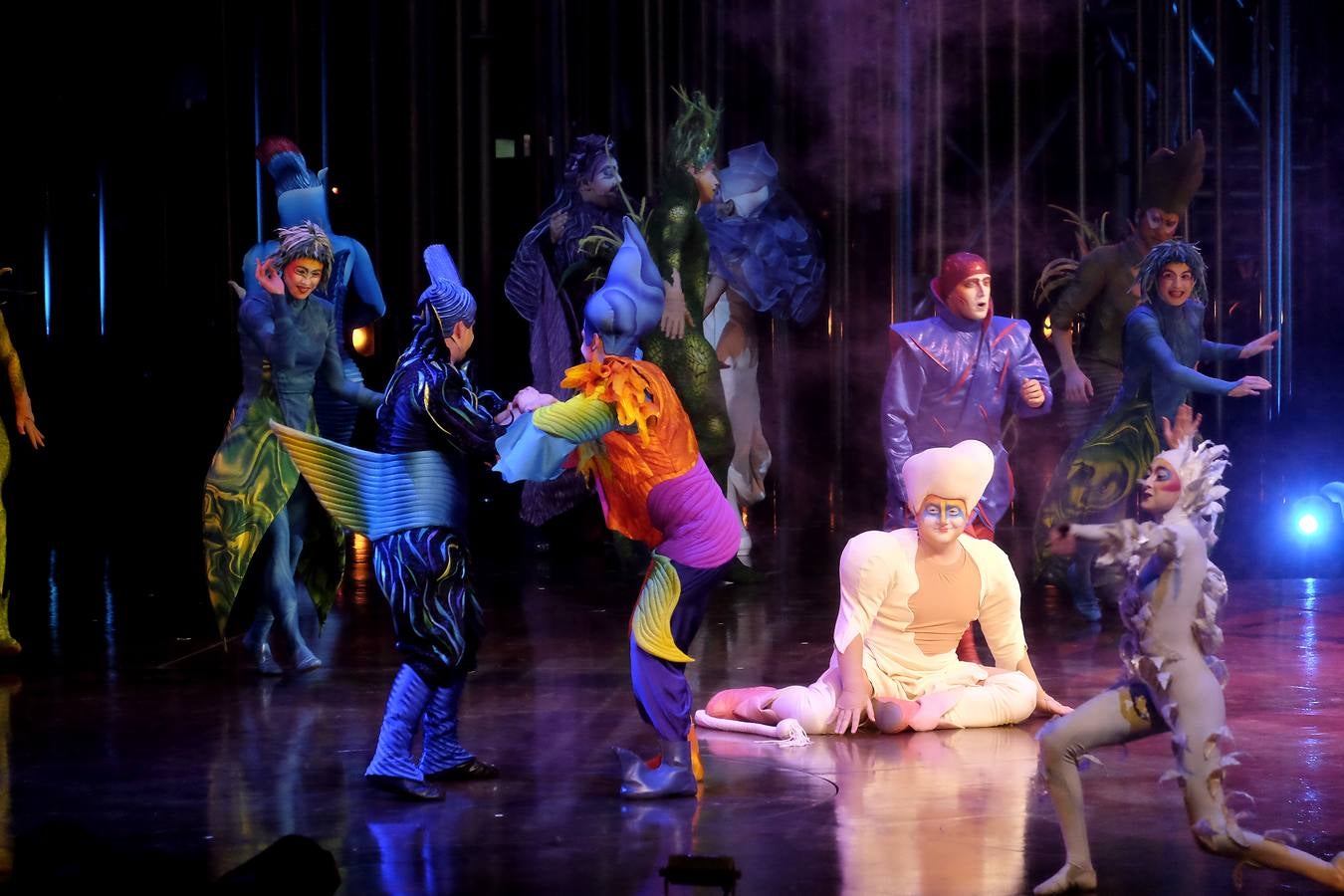 El espectáculo «Varekai» del Circo del Sol, en imágenes