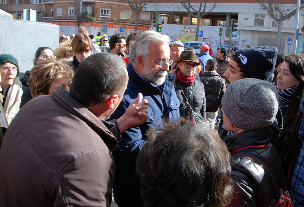 Todos contra la gasolinera