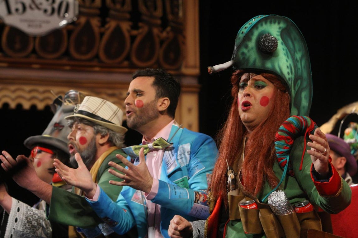 Fotos: Chirigota Los del lado oscuro... Cai!