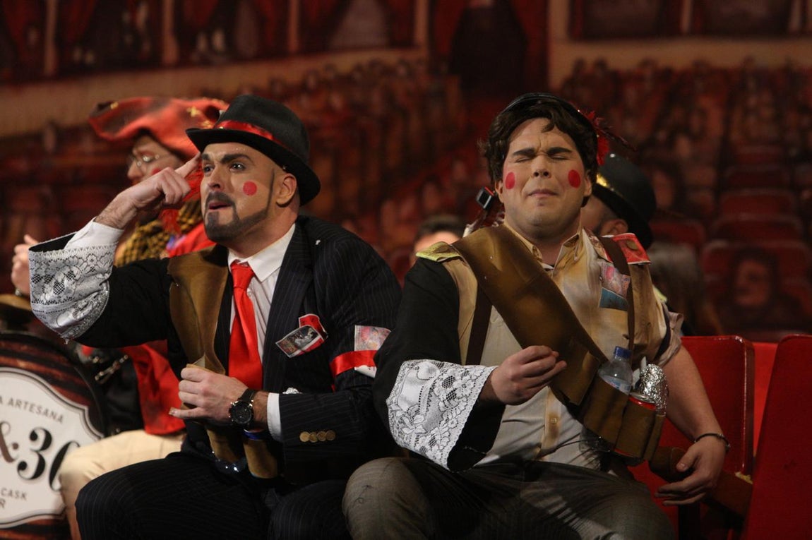 Fotos: Chirigota Los del lado oscuro... Cai!