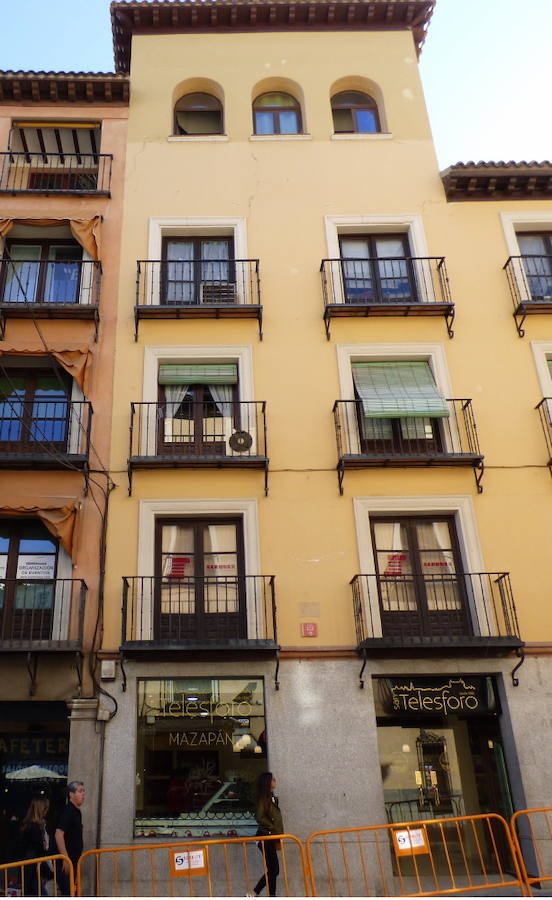 Edificio rehecho en 1945 en el antiguo enclave de la Casa de Socorro. Aspecto en octubre de 2016. 