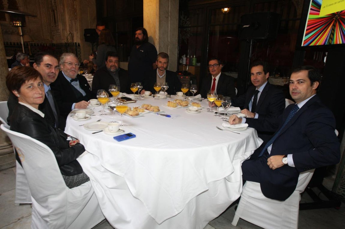 Guadalupe Antón, José María Biedma, Antonio Arcas, Antonio Gómez, Felipe Oliveros, Pedro Doña, Ángel Colado y Jesús Tena.