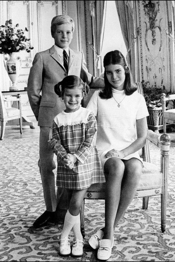 Debe su nombre a su tatarabuela Estefanía de Beauharnais, gran duquesa de Baden. 