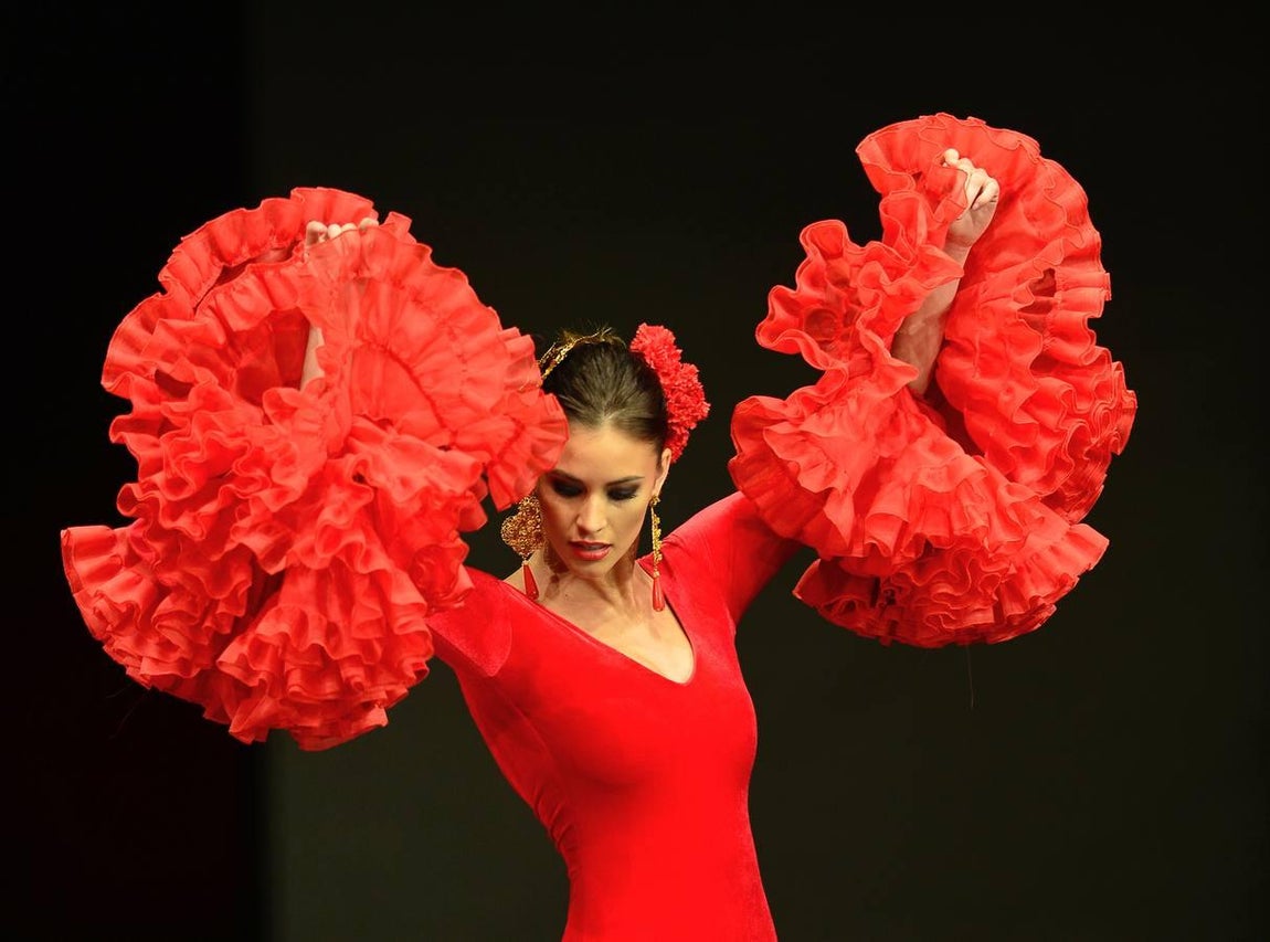 Primeros desfiles del salón de moda flamenca, SIMOF 2017
