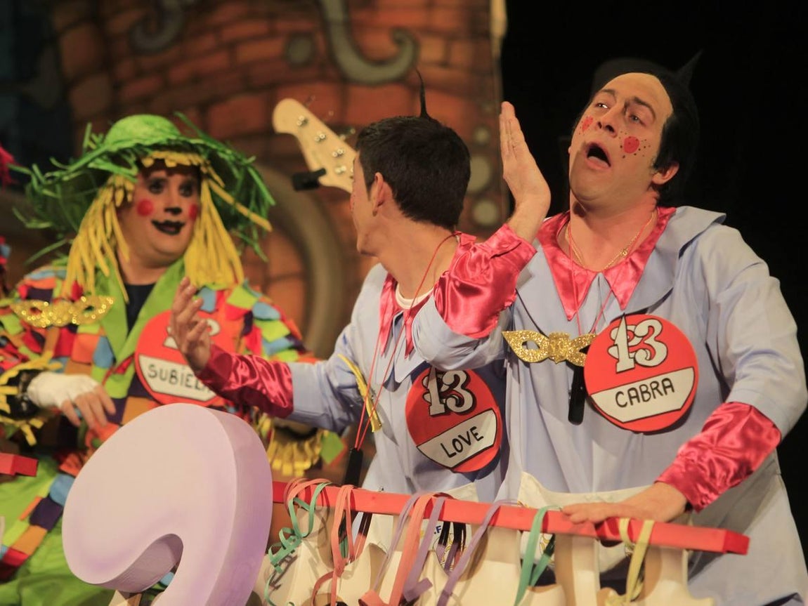 Fotos: Chirigota Qué penita de concurso