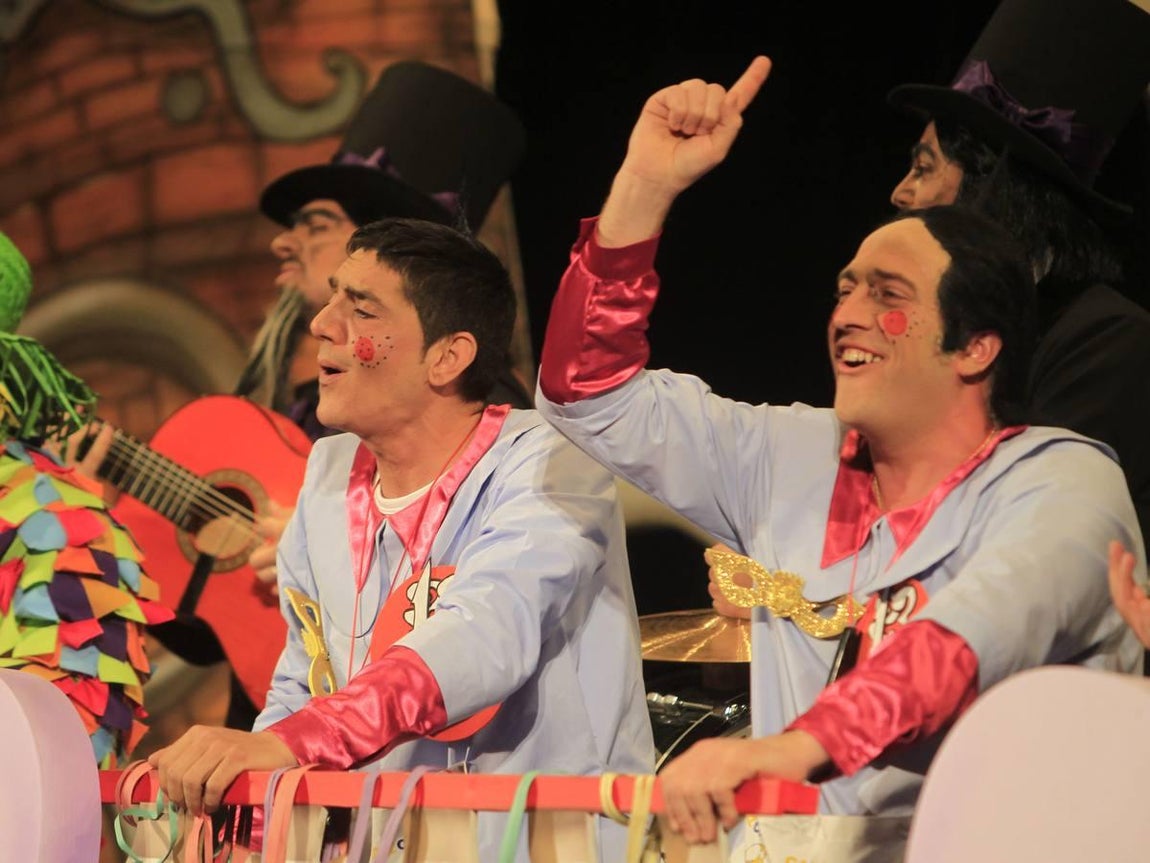 Fotos: Chirigota Qué penita de concurso