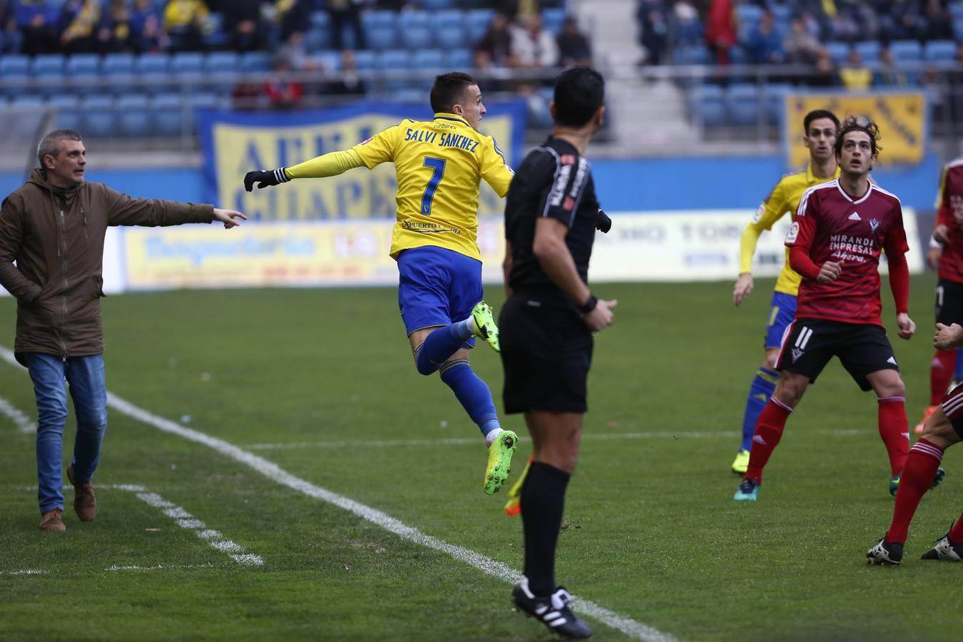 Cádiz C.F. - Mirandés (2-1)