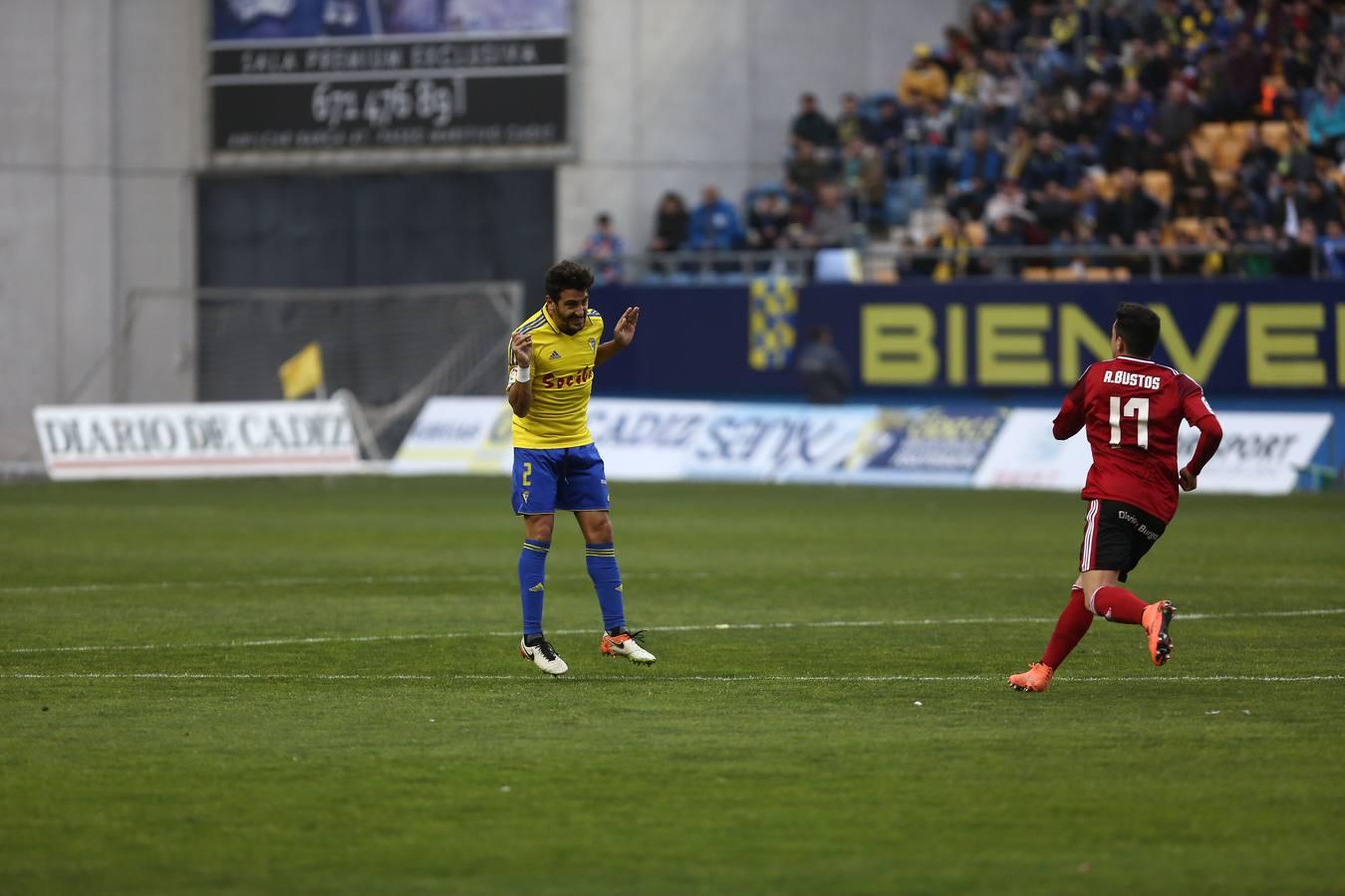 Cádiz C.F. - Mirandés (2-1)