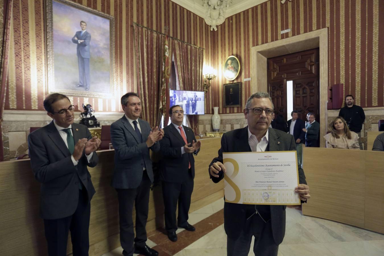 Homenaje a los universitarios con las mejores notas de Sevilla