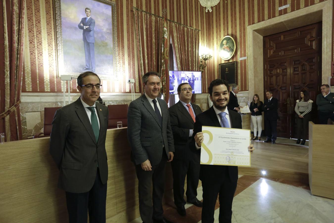 Homenaje a los universitarios con las mejores notas de Sevilla