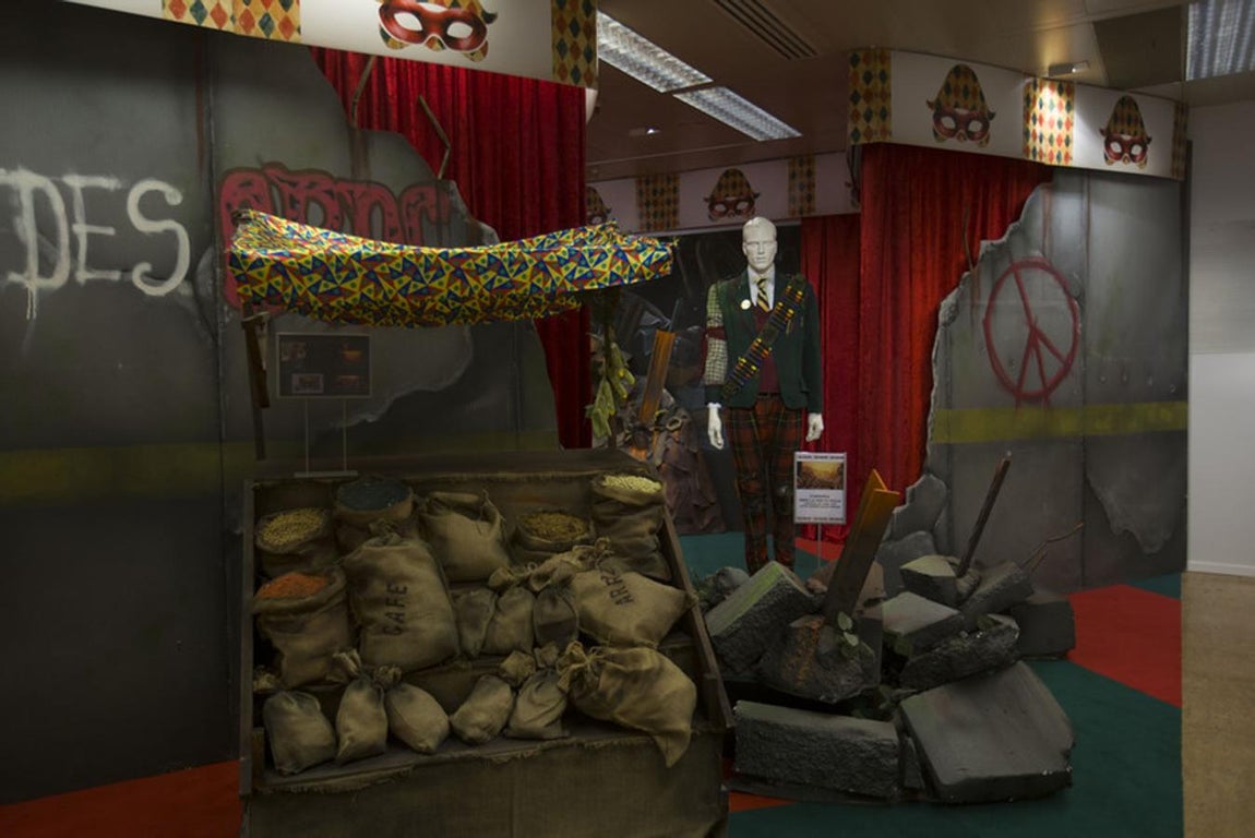 Exposición sobre Carnaval en el Corte Inglés Bahía de Cádiz