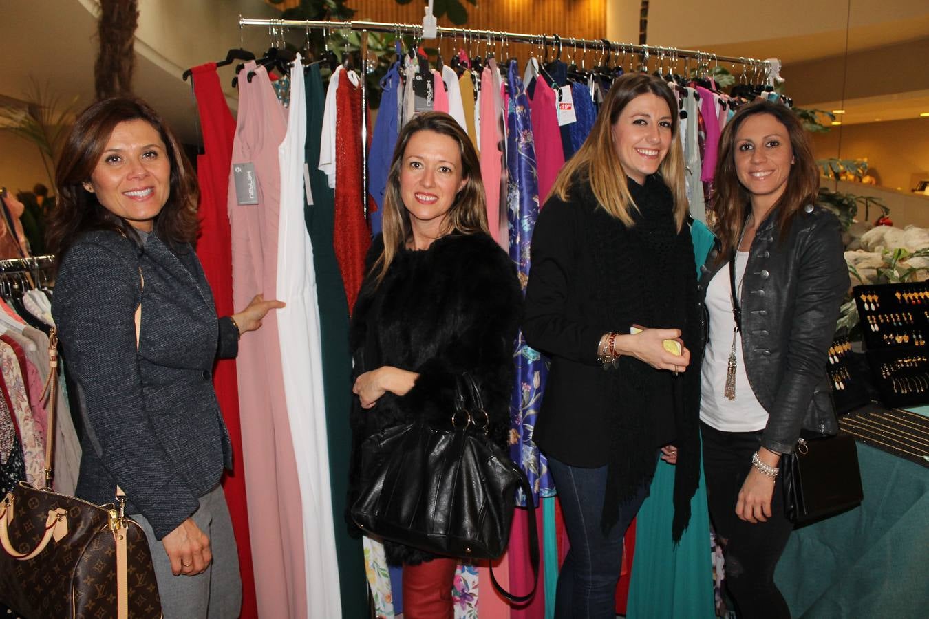 Concha Rebollo, Lourdes Rodríguez, Blanca Arnal y Silvia Benhadj