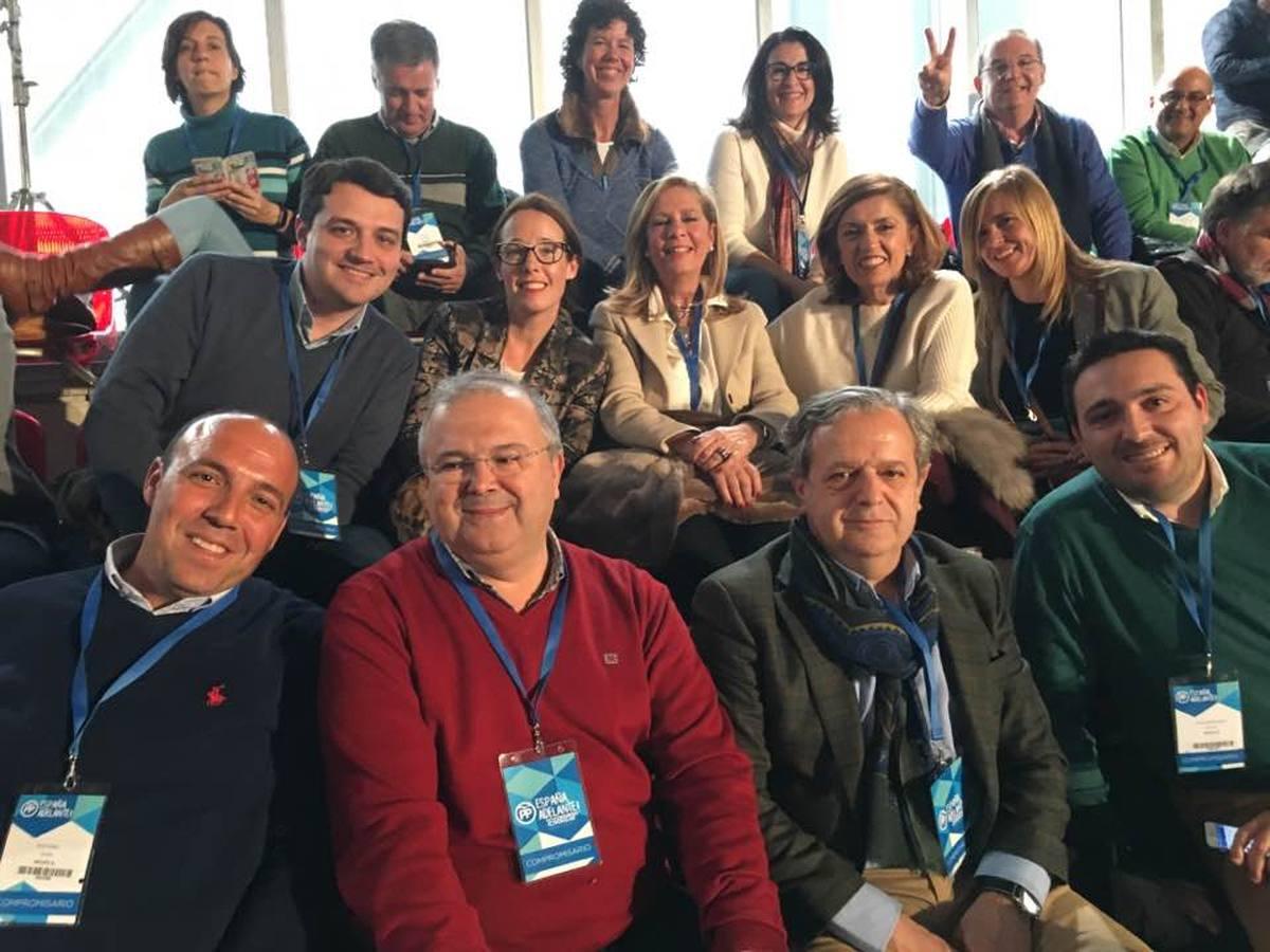 El Congreso del PP, fotografiado por los compromisarios cordobeses