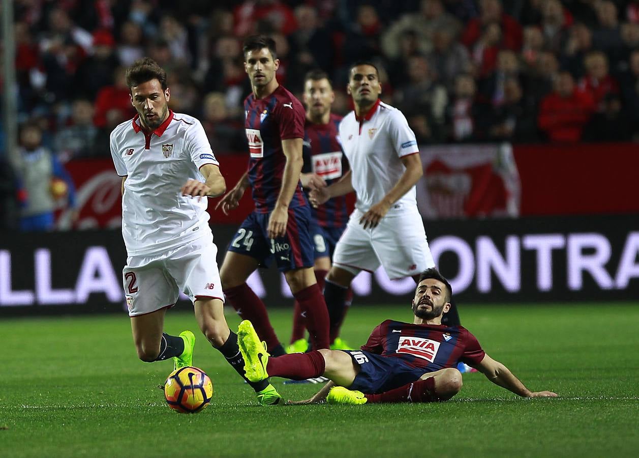 El Sevilla se anota tres puntos en casa ante el Eibar